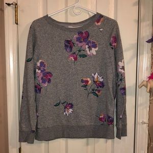 Feminine Old Navy sweatshirt
